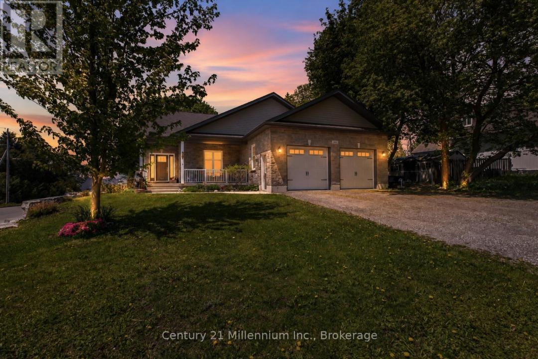 142 ISLA STREET, Grey Highlands, אונטריו N0C 1H0, קנדה