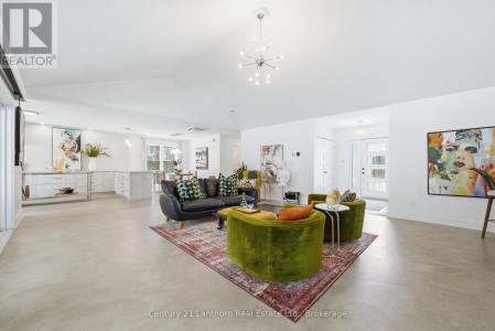 2654 COUNTY ROAD 5, Prince Edward County (sophiasburg Ward), Ontario K0K 1W0, Canada