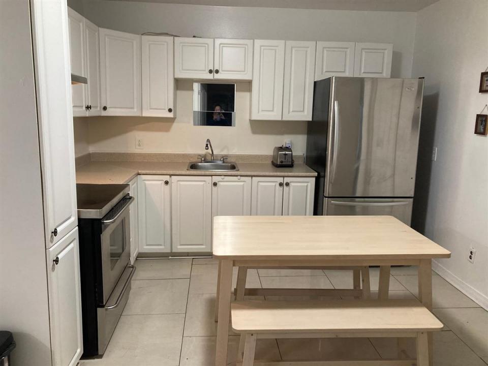 4150 Rue St-Christophe, Montréal (Le Plateau-Mont-Royal), קוויבק H2L 3Y2, קנדה