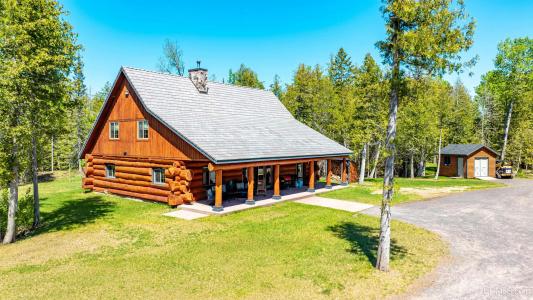 9471 North Coast Shores, Copper Harbor, Michigan 49918, USA
