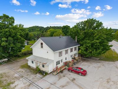 4232 Vermont 105 Route, Sheldon, Vermont 05483, USA