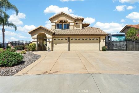 7498 Red Clover, Highland, California 92346, USA
