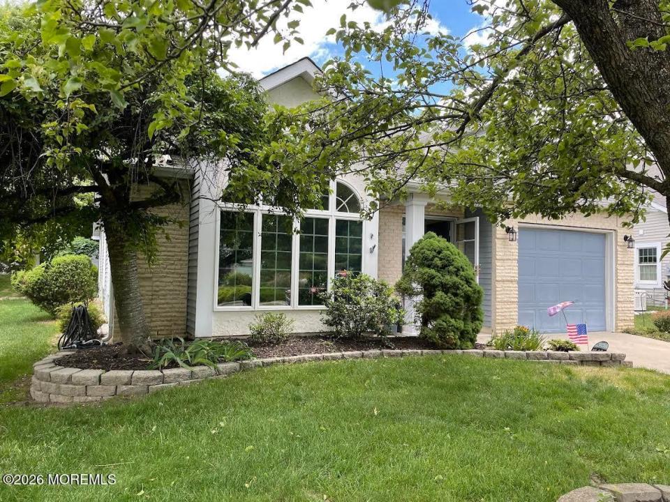 2231 Chanticleer Court, Toms River, New Jersey 08755, États-Unis