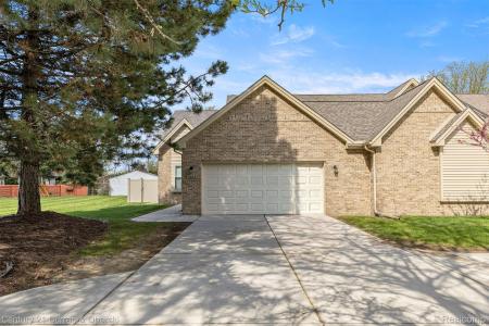 1062 Biddle Avenue, Wyandotte, Michigan 48192, Stati Uniti