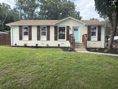 824 Garrettsburg Rd, Clarksville, Tennessee 37042, USA