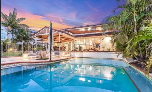 12 Intrepid Court, Newport, QLD 4020, Australia
