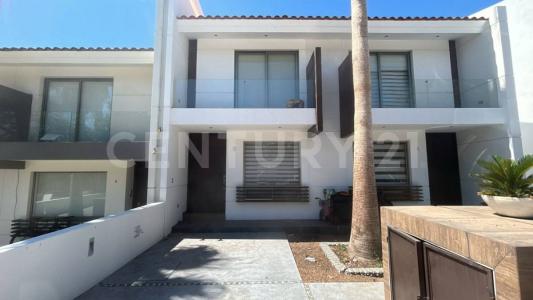 Bario San Agustin 366-A,, Culiacán, Sinaloa 80199, Mexique