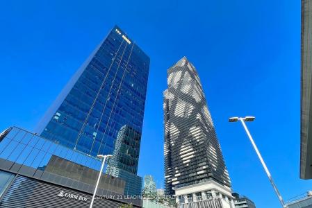 138 DOWNES STREET, Toronto, Ontario M5E 0E4, Canadá