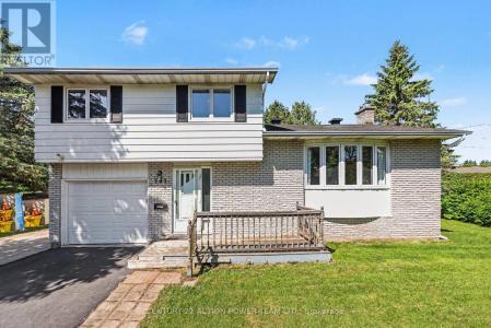 303 HOYLAKE CRESCENT, Ottawa, Ontario K1E 1M1, Canada