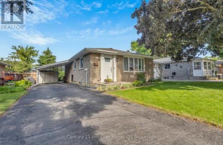 1000 SUNSET BOULEVARD, Woodstock (woodstock - South), Ontario N4S 8C4, Canada