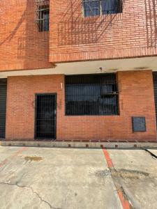 Av Pedro Maria Freites Anexo de 40m2 con Kitchenette, Barcelona, Anzoategui 00001, Venezuela