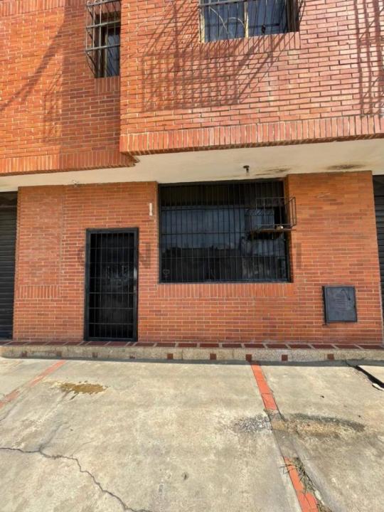Av Pedro Maria Freites Anexo de 40m2 con Kitchenette, Barcelone, Anzoategui 00001, Venezuela