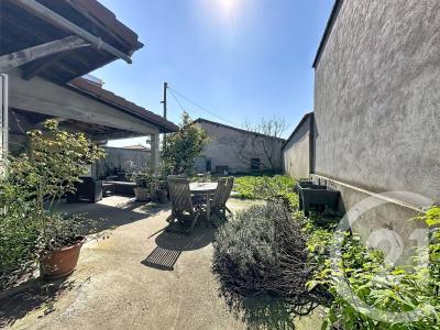 Decines Charpieu, Rhône-Alpes 69150, Frankreich