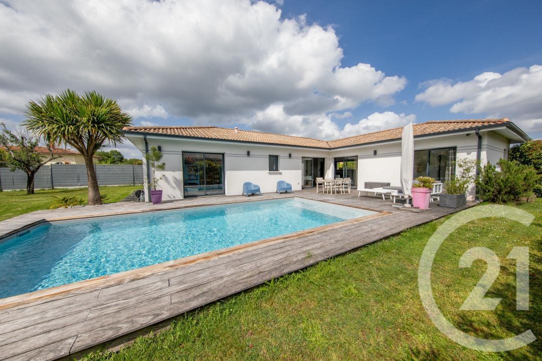 St Aubin De Medoc, Aquitaine 33160, France