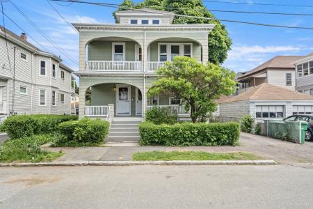 55 Surrey Street Unit 1, Medford, Massachusetts 02155, USA