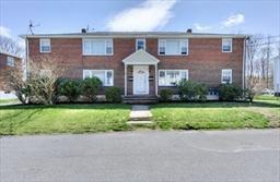 10 Vecchia Street - Unit D, Webster, Massachusetts 01570, Estados Unidos