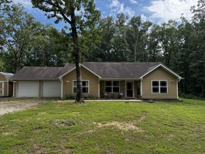 616 County Road 5352 , Poplar Bluff, Missouri 63901, États-Unis