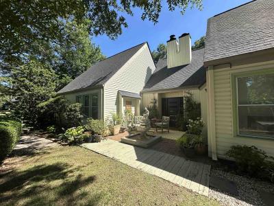 221 Saratoga Drive, Greer, Carolina Do Sul 29650, Estados Unidos