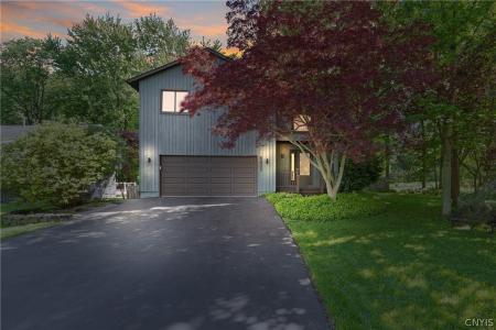 8837 Wandering Way, Lysander, NY 13027, USA
