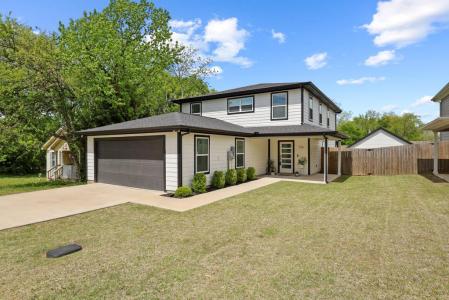 776 e fulton, Van Alstyne, Texas 75495, USA