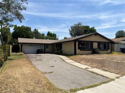 3441 Crownsworth, Corona, Californie 92879, États-Unis