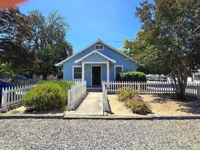 1144 D St, Ramona, California 92065, USA