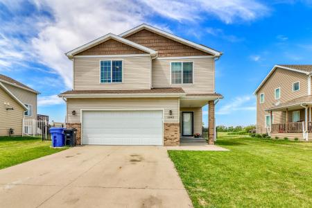 5543 27th Street S, Fargo, ND 58104, USA