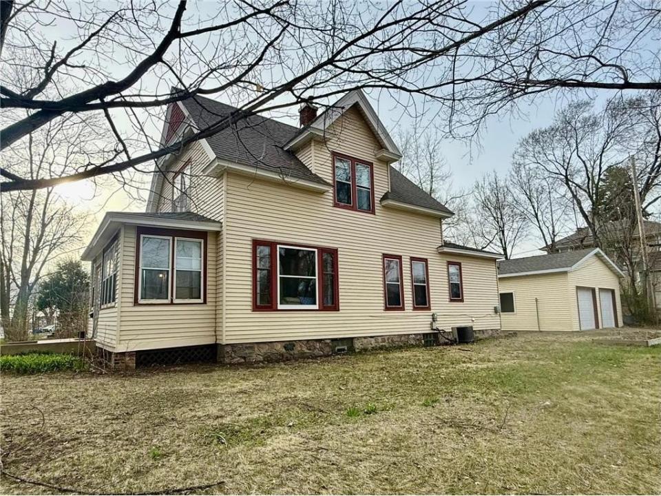 227 1st Avenue SE, Glenwood, 明尼蘇達州 56334, 美國