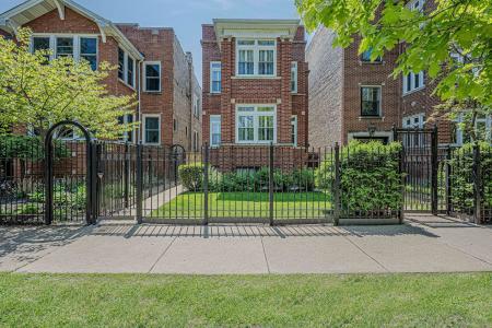 2649 W. Leland Ave, Chicago, Illinois 60625, USA