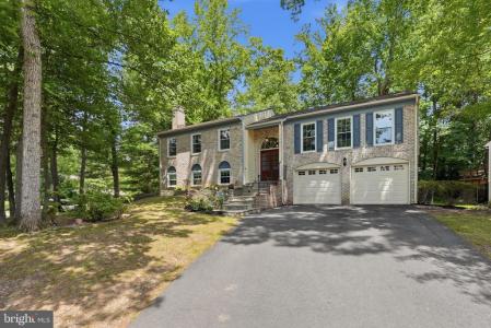 7601 Cervantes Court, Springfield, Virginia 22153, USA