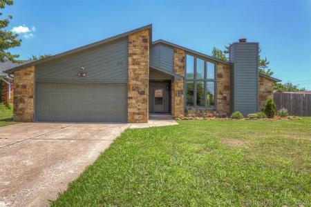 1701 N Eucalyptus Avenue, Broken Arrow, Oklahoma 74012, États-Unis