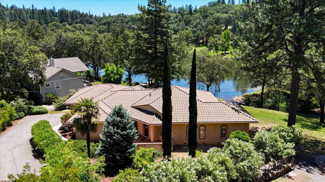 16104 Fairway Glen Place, Grass Valley, كاليفورنيا 95949, الولايات المتحدة