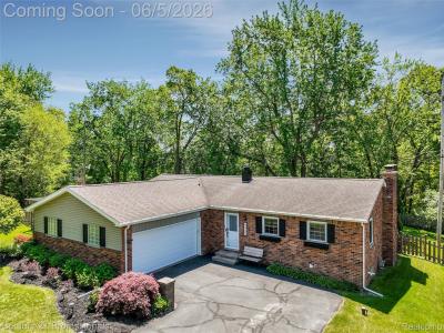 4921 Huron Drive, Clarkston, Мичиган 48348, Соединенные Штаты