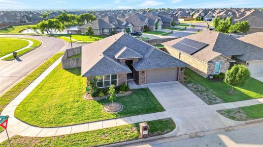 3045 NW 184th Terrace, Edmond, 奧克拉荷馬州 73012, 美國