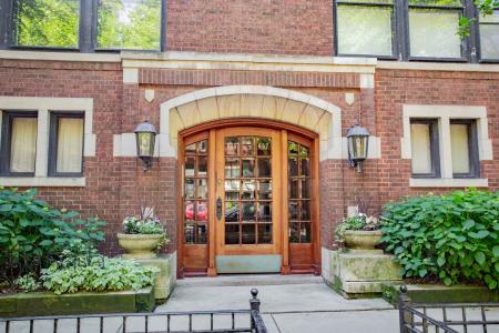655 W Buena Avenue W , 3, Chicago, Illinois 60613, USA