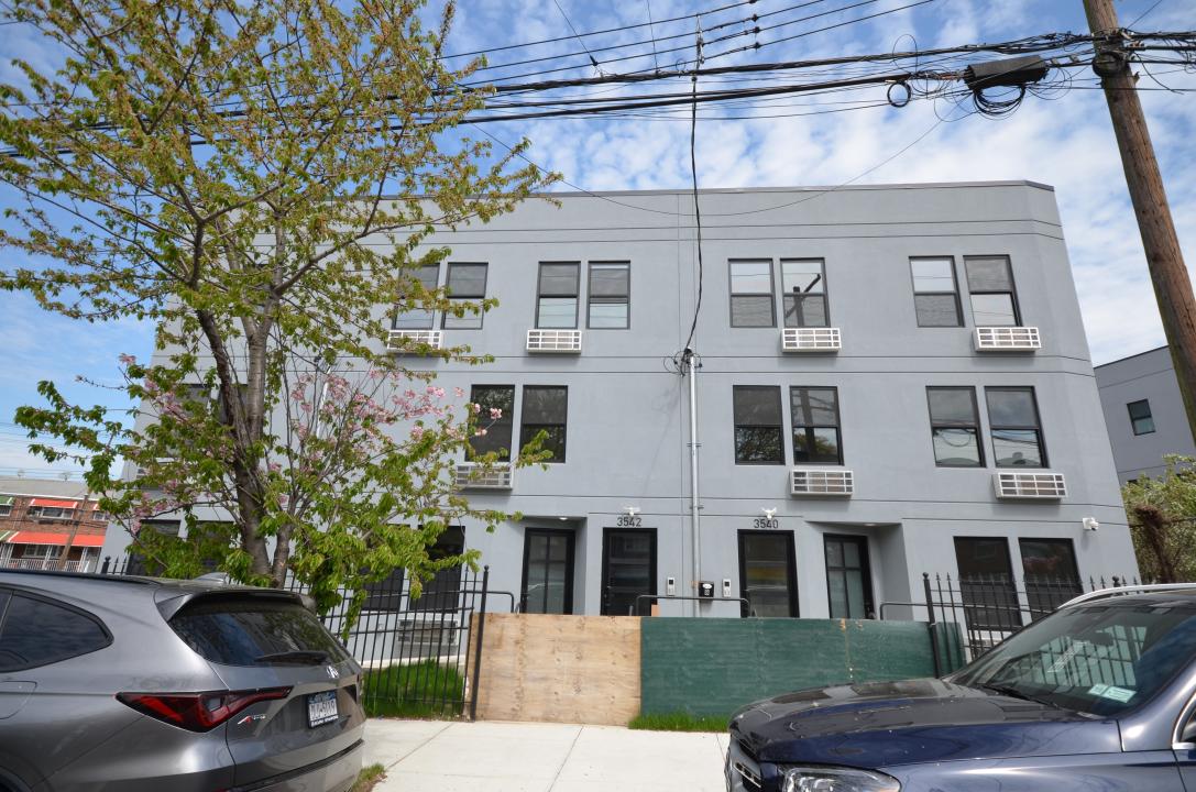 3542 Tiemann Avenue, Bronx, 뉴욕 10469, 미국