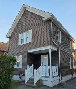 28 Carver, Pawtucket, Rhode Island 02860, USA