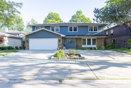7741 Arcadia Street, Morton Grove, Illinois 60053, États-Unis