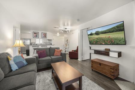 1200 Gaviota Unit#204, Long Beach, California 90813, USA