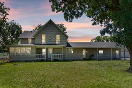 17937 650th Avenue, Nevada, Iowa 50201, USA