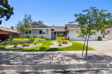 1523 Columbine Way, Upland, קליפורניה 91786, ארצות הברית של אמריקה 