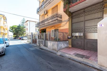 Via dei Sanguinelli, Catania, Sicilia 95121, Italie