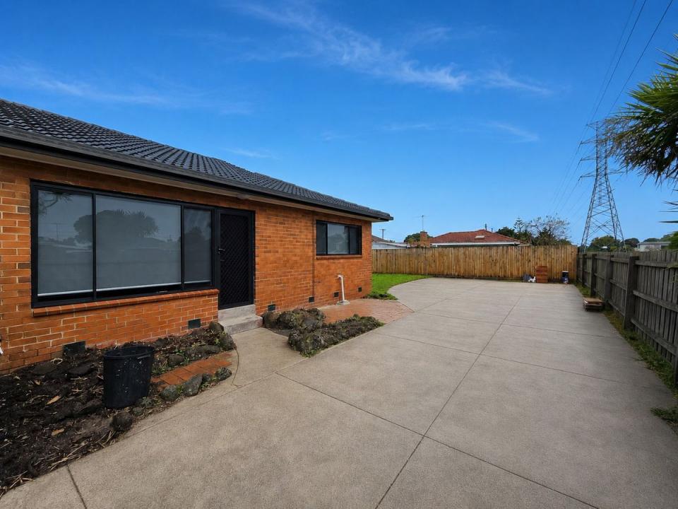 2/9 Melosa Avenue, Clayton South, VIC 3169, Australie