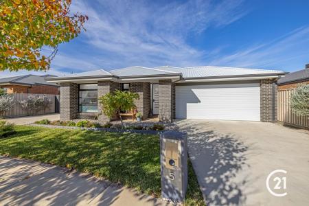 5 Wisteria Street, Echuca, VIC 3564, Australia