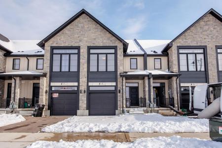9 QUEENSBROOK CRESCENT, Cambridge, 安大略省 N1S 0E5, 加拿大