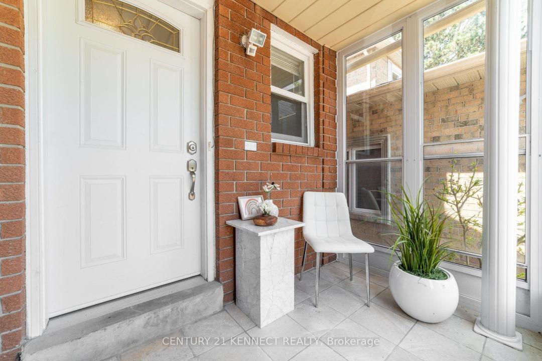 470 BROWNRIDGE DRIVE, Vaughan, Ontario L4J 5Z9, Canada