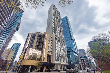 1315 BAY STREET, Toronto, Ontario M5R 0B3, Canadá