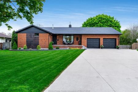 66 SHAWNEE COURT, Leamington, Ontario N8H 5A9, Kanada