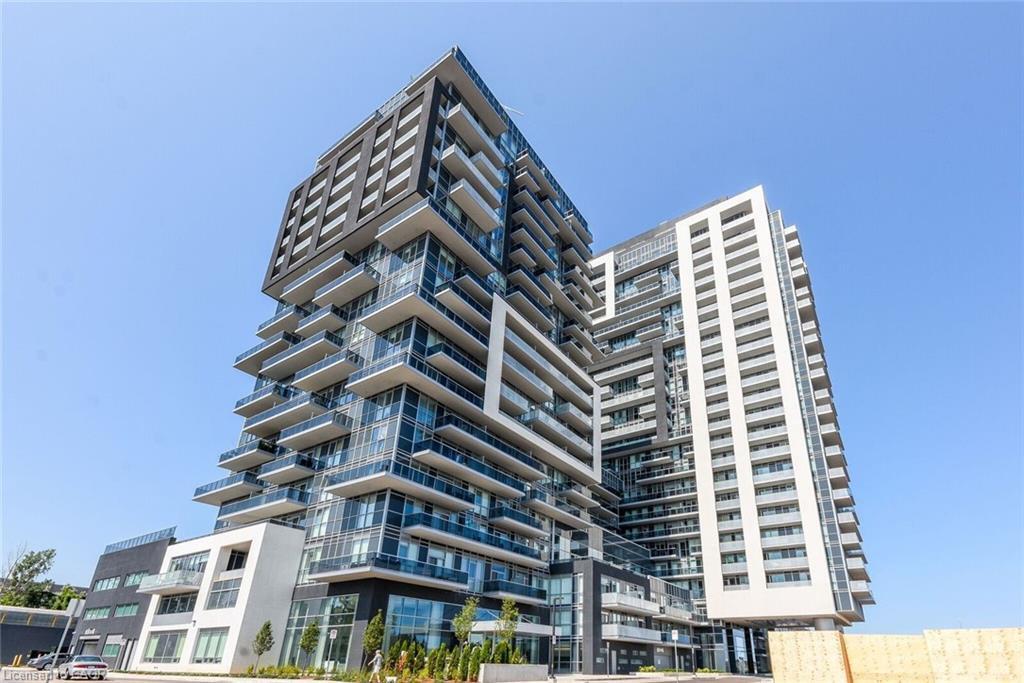 2087 FAIRVIEW STREET, Burlington, Ontario L7R 0E5, Canada