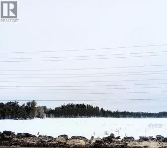 SALMON STREET, Bracebridge, Ontario P1L 1C1, Canada